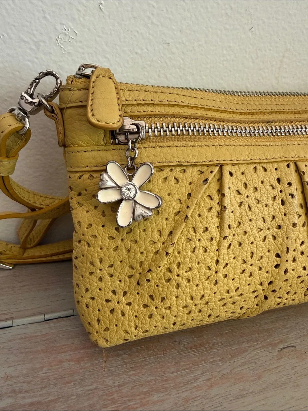 Brighton classic daisy